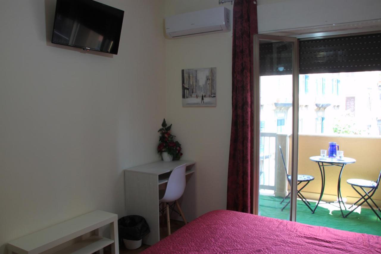 B&B Alexander-Room And Breakfast Palermo Ngoại thất bức ảnh